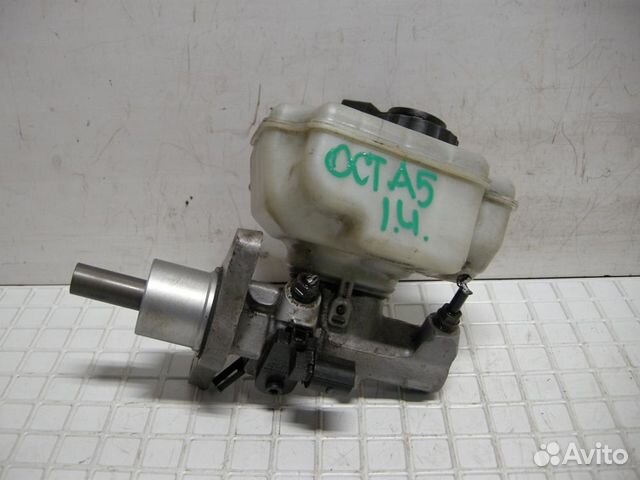 Octavia A5 1Z 04-13 Цилиндр тормозной главный