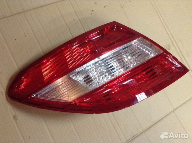 Задний фонарь Мерседес бенц w204 седан 2007-2011