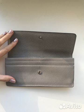 Новый кошелёк Michael Kors Новый кошелёк Michael Kors