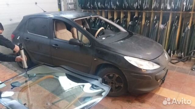 Лобовое стекло Peugeot 307 Лобовое стекло Peugeot 307