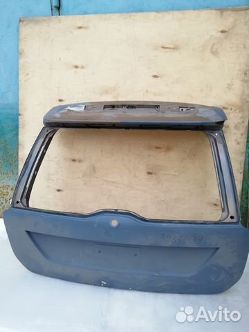 Крышка багажника Volvo XC 60 Крышка багажника Volvo XC 60