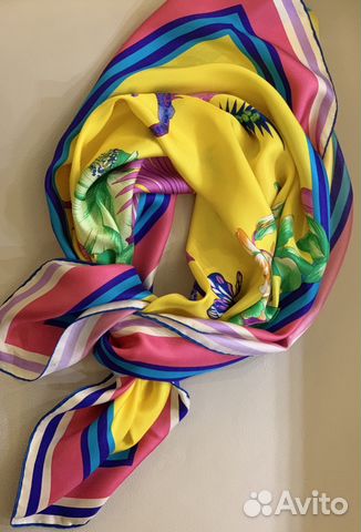 Новый шелковый платок от Etro 90х90 Новый шелковый платок от Etro 90х90