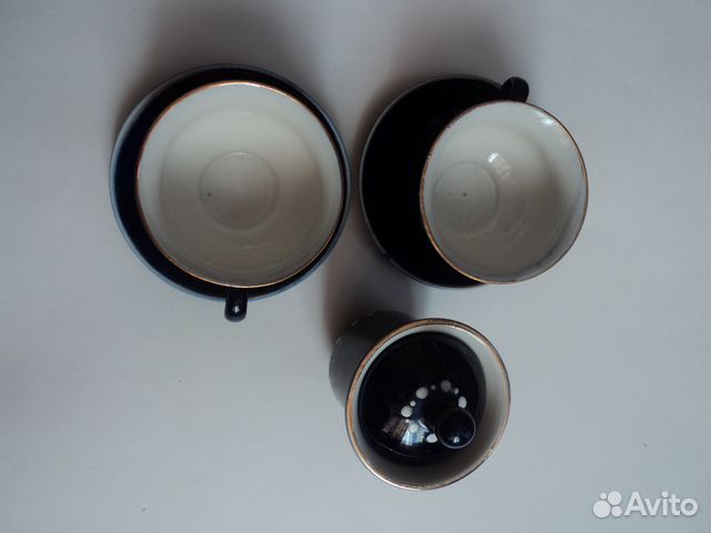 Две чашки с блюдцами и сливочник СССР Две чашки с блюдцами и сливочник СССР