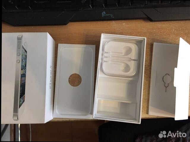 Коробка от iPhone 5