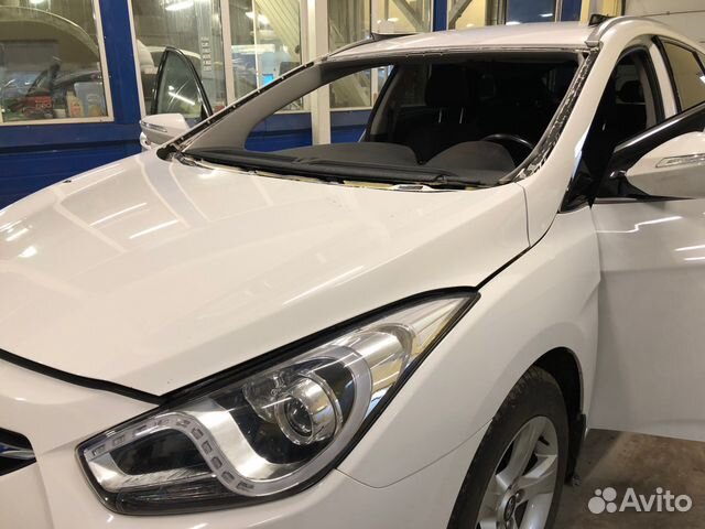 Лобовое стекло на Хендай i40