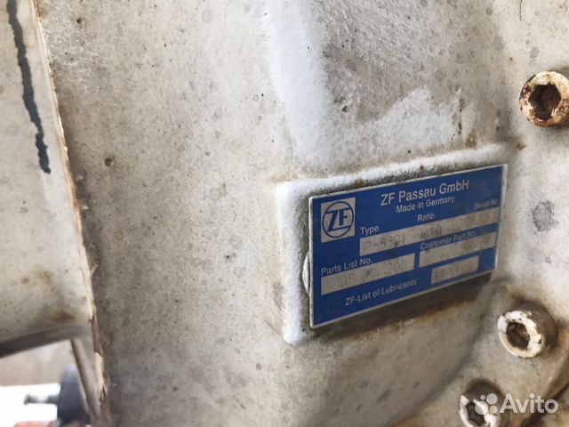 Редуктор миксера ZF P3301(6-8м3) Редуктор миксера ZF P3301(6-8м3)