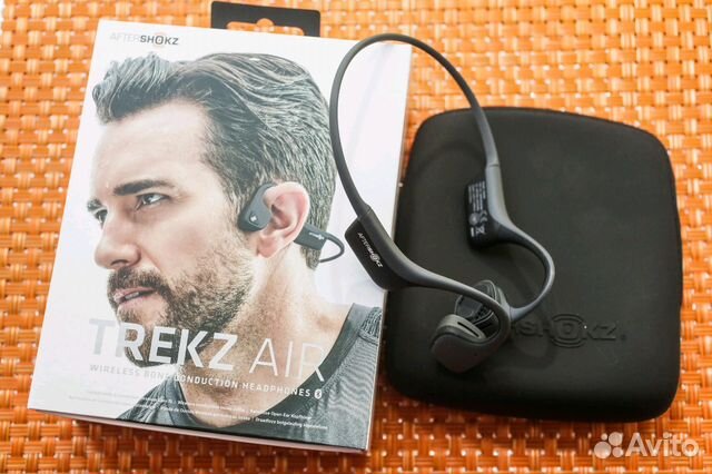 Наушники с костной проходимостью Aftershokz Trekz