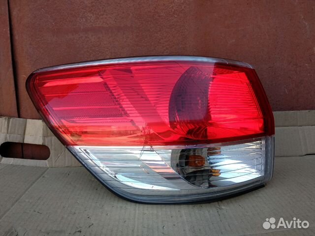 Фонарь Nissan Pathfinder 4 R52 левый оригинал