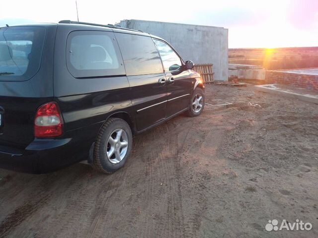 KIA Carnival 2.9 AT, 2001, 250 000 км