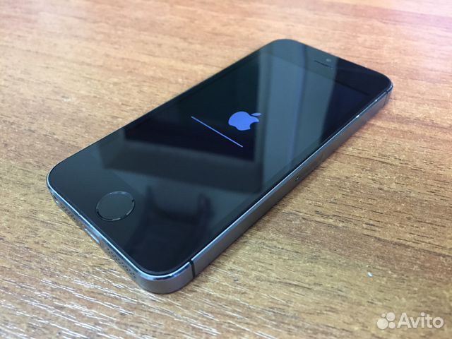iPhone 5S/16Гб, черный (A1457)