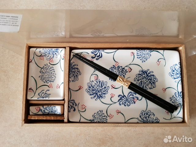 A set of sushi