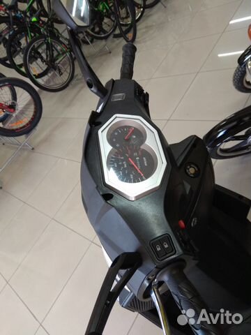 Скутер Racer Stells