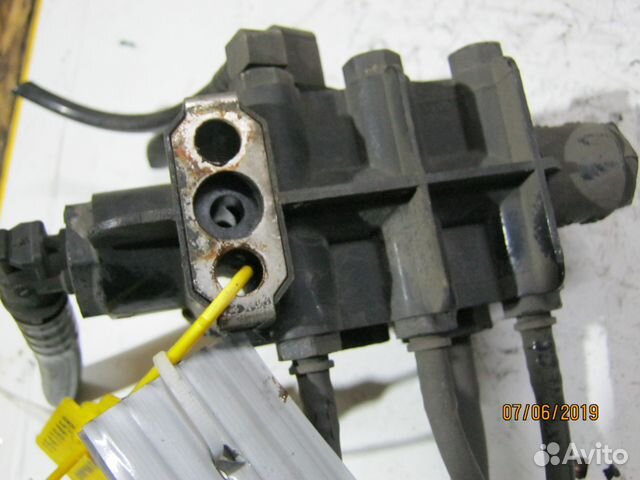 Распределитель PA66 MAN 81981836000 Распределитель PA66 MAN 81981836000