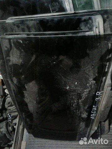 Тойота авенсис стекло боковое