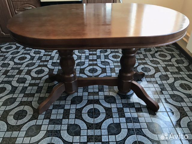 Стол из массива