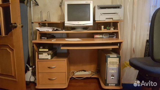 Компьютерный стол Компьютерный стол