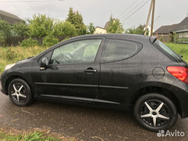 Peugeot 207 1.4 AMT, 2010, 100 000 км