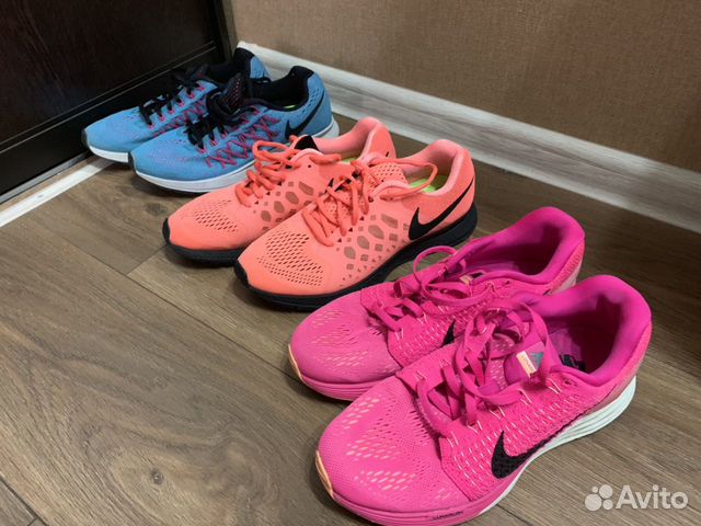Кроссовки Nike