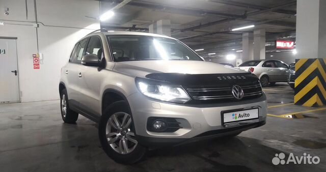 Volkswagen Tiguan 2.0 AT, 2011, 122 000 км