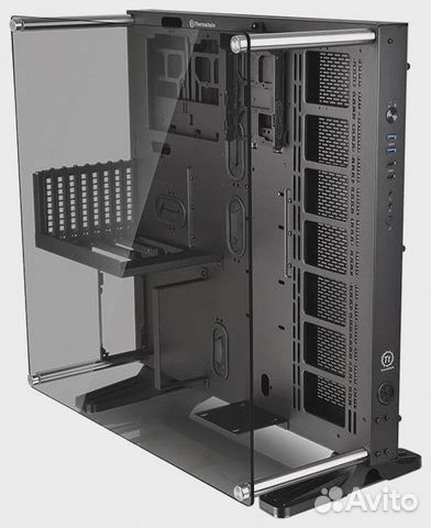 Корпус пк Thermaltake Core P7