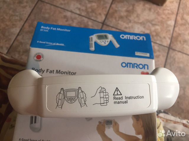 Весы жироанализатор Omron BF-306 Весы жироанализатор Omron BF-306