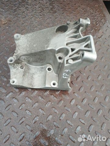 Кронштейн кондиционера Форд Фокус 3