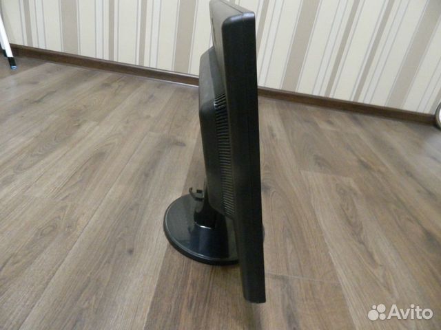 Монитор 22 дюйма LG Flatron w2242s