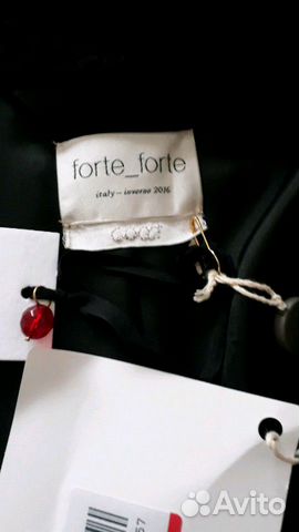 Пальто новое оригинал Италия Forte-Forte
