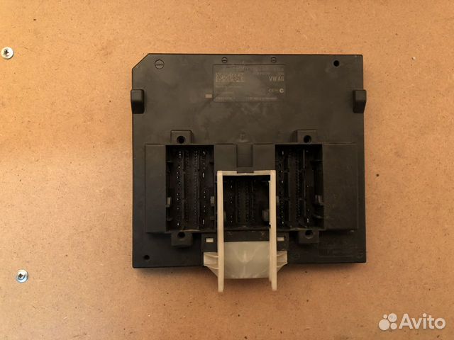 Блок комфорта 5Q0937084R Skoda Octavia A7