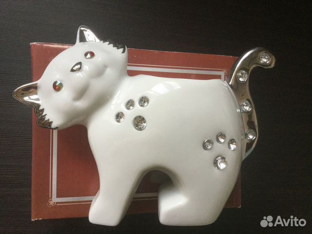 Сувенир-подсвечник Кошка новый Сувенир-подсвечник Кошка новый