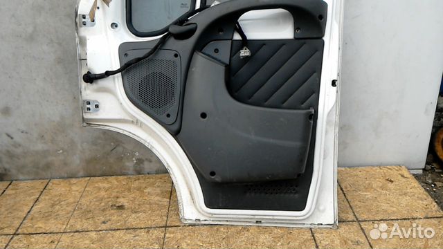 Дверь передняя правая на Peugeot Boxer 2 Дверь передняя правая на Peugeot Boxer 2