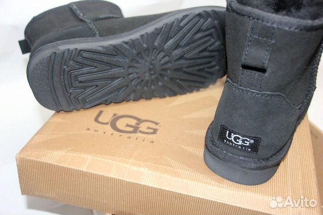 Угги Ugg Mini Black мини натуральные новые черные Угги Ugg Mini Black мини натуральные новые черные