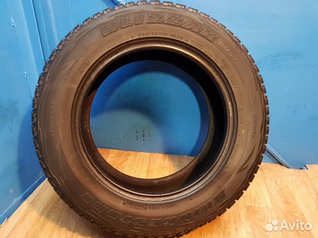 Bridgestone Blizzak DM-V1 225/65R17