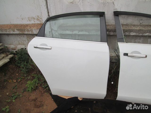 Ниссан альмера G15 2013-дверь задняя левая правая