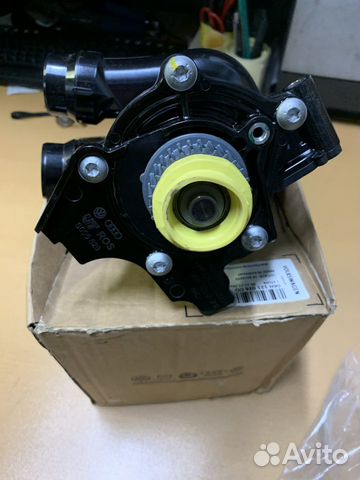 Помпа Насос Термостат 06H121026DD Audi VW Помпа Насос Термостат 06H121026DD Audi VW