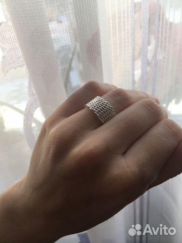 Серебряное кольцо