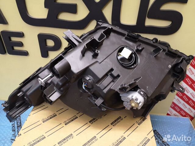 Фара Lexus NX full led оригинал с пробегом Фара Lexus NX full led оригинал с пробегом