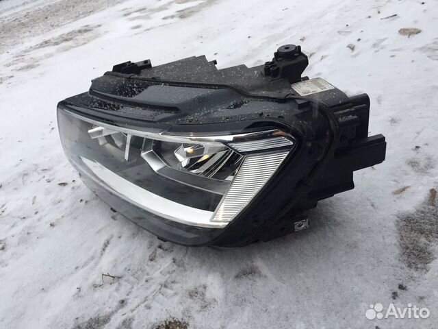 Фара передняя левая Volkswagen Tiguan 2 LED Full