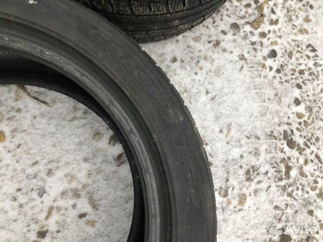 Dunlop Graspic DS-2 215/50/17