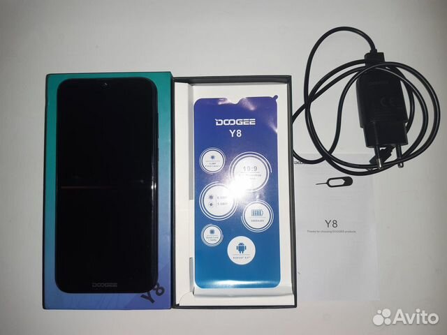 Смартфон Doogee Y8
