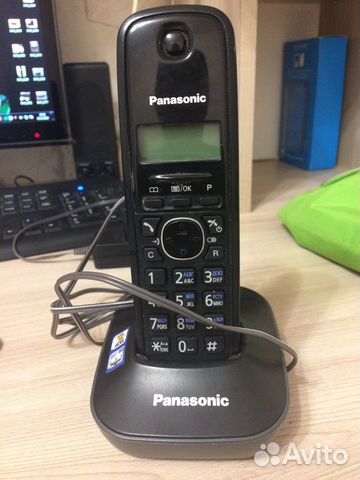 Телефон Panasonic KX-TG1611RU Телефон Panasonic KX-TG1611RU