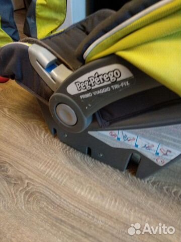 Автокресло 0+ peg perego primo viaggio tri-fix Автокресло 0+ peg perego primo viaggio tri-fix