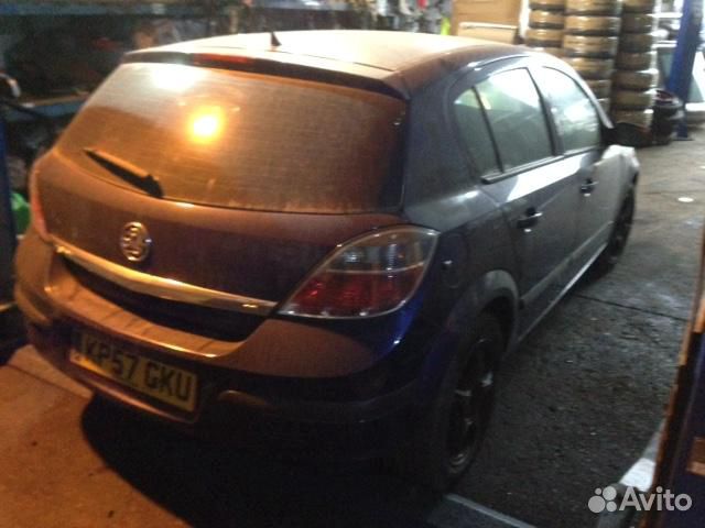 Разбор на запчасти Opel Astra H Разбор на запчасти Opel Astra H