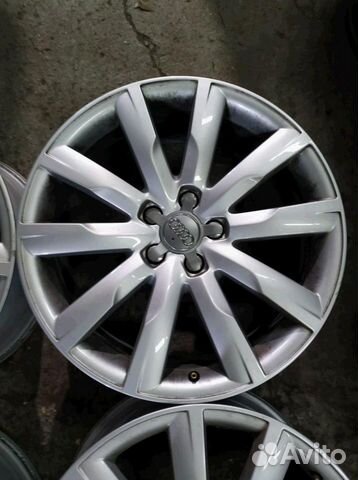 Диски бу оригинал R19 LU на Audi
