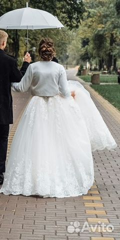Свадебное платье