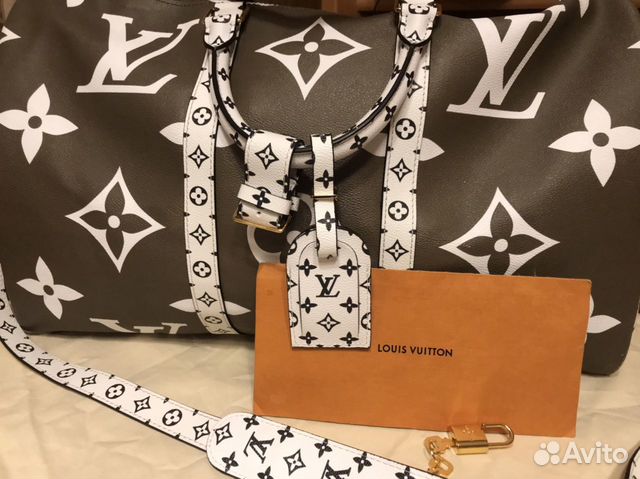 Сумка Louis Vuitton