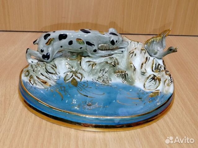 Статуэтка Охота пойнтера на куропатку фарфор СССР Статуэтка Охота пойнтера на куропатку фарфор СССР