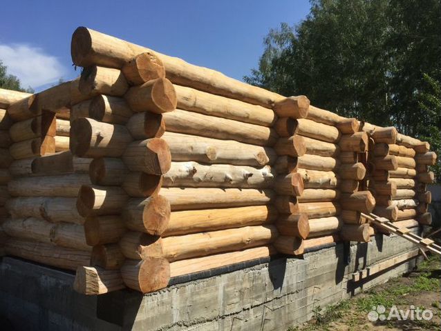 Сруб дома рубленный. 2 этажа, 320 мм. Зимний лес Сруб дома рубленный. 2 этажа, 320 мм. Зимний лес