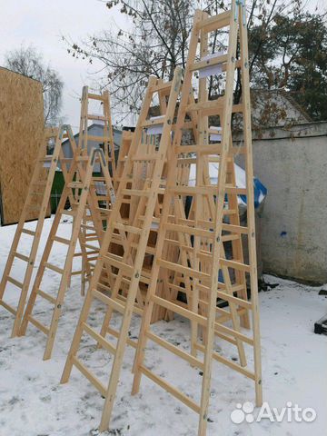 Деревянная стремянка ходули