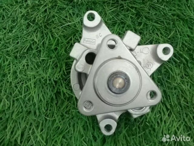 Помпа Ford Mondeo 3 1.8-2.0l